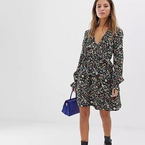 Nobody's Child long sleeved tea dress in vintage floral